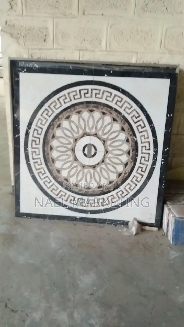 Center Pieces (120*120)Cm