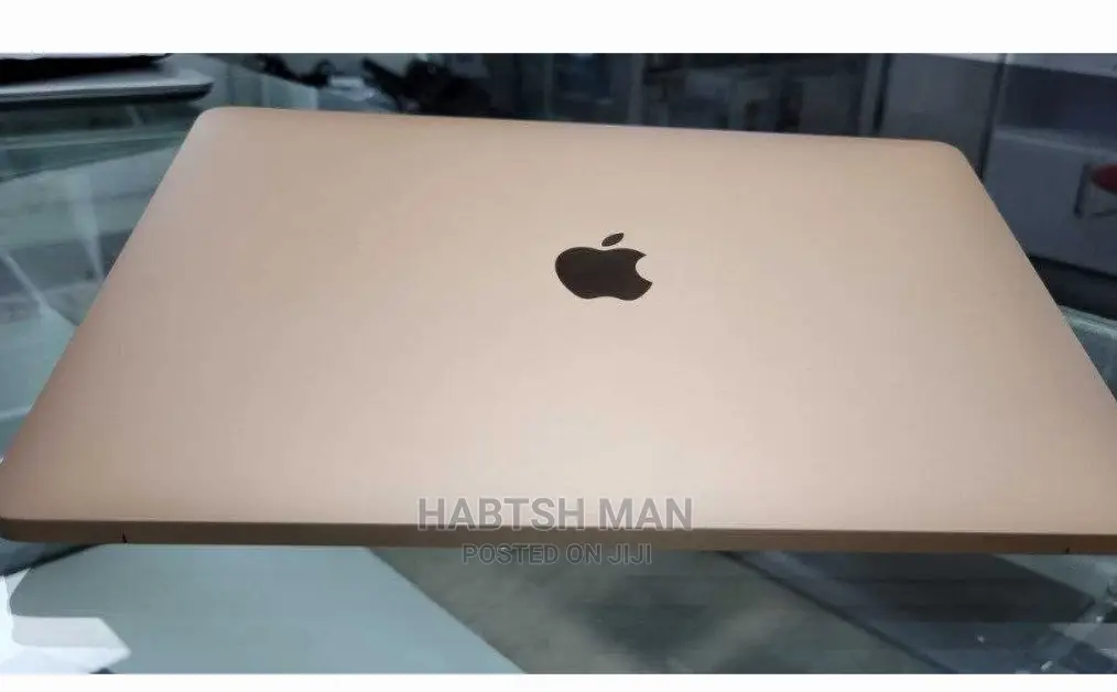 New Laptop Apple MacBook 8GB Apple M1 SSD 512GB