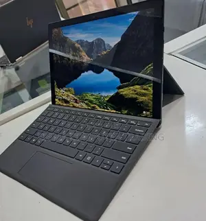 Photo - New Laptop Microsoft Surface Pro 6 8GB Intel Core I5 SSD 256GB