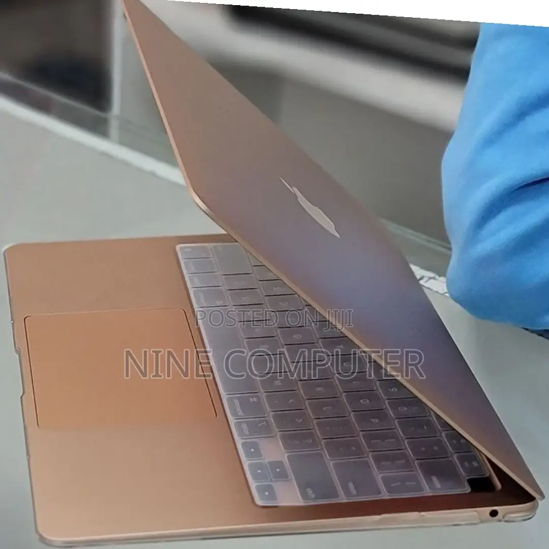 New Laptop Apple MacBook Air 8GB Apple M1 SSD 512GB