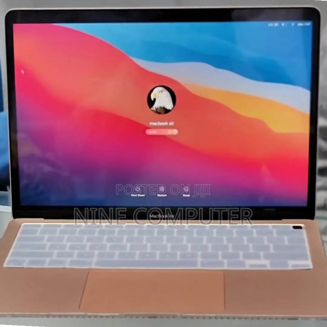 New Laptop Apple MacBook Air 8GB Apple M1 SSD 512GB