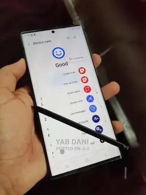 Photo - Samsung Galaxy S22 Ultra 5G 256 GB Green