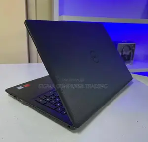 Photo - New Laptop Dell Vostro 15 5568 8GB Intel Core I7 HDD 1T