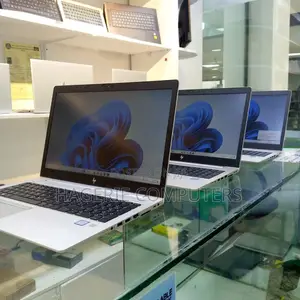 Photo - New Laptop HP EliteBook 850 8GB Intel Core I5 SSD 512GB