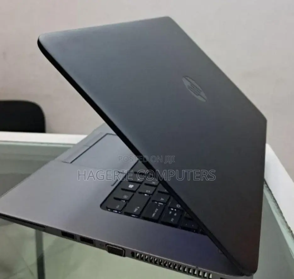 Laptop HP 8GB HDD 1T