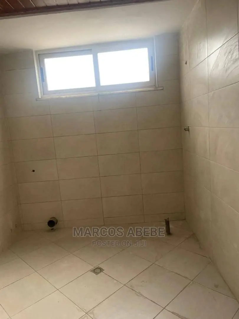 4bdrm Townhouse/Terrace in Addis Ababa, Bole for sale