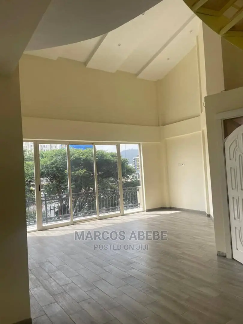 4bdrm Townhouse/Terrace in Addis Ababa, Bole for sale
