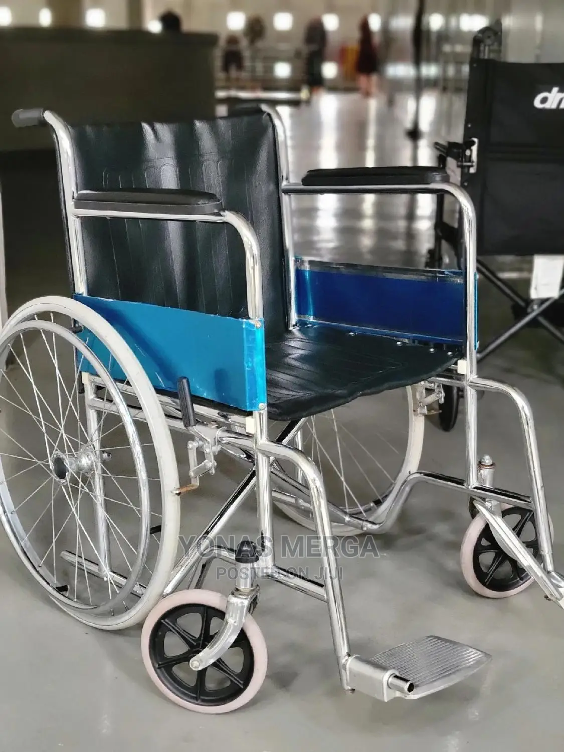 Wheelchair in Ethiopia (Slightly Used,Aluminum,Foldable )