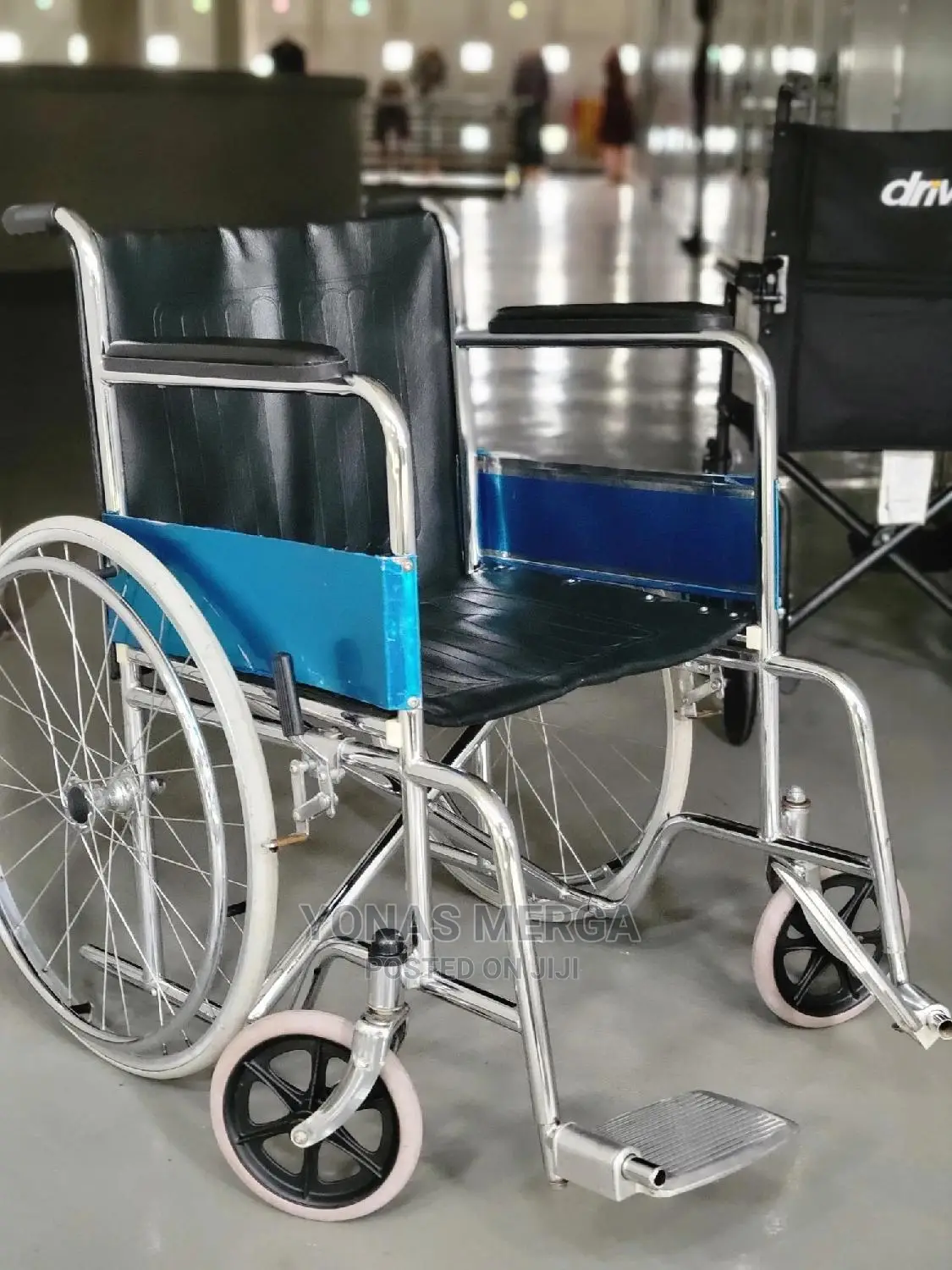 Wheelchair in Ethiopia (Slightly Used,Aluminum,Foldable )
