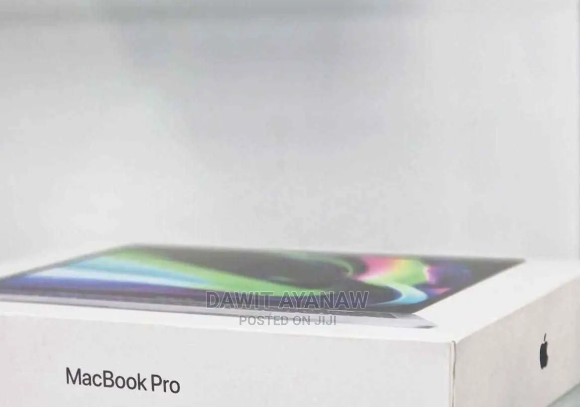 New Laptop Apple MacBook Pro 2022 M2 8GB Apple M2 SSD 256GB