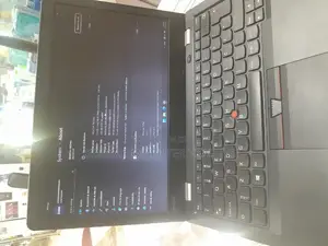 Photo - New Laptop Lenovo ThinkPad Yoga 8GB Intel Core I3 SSD 128GB