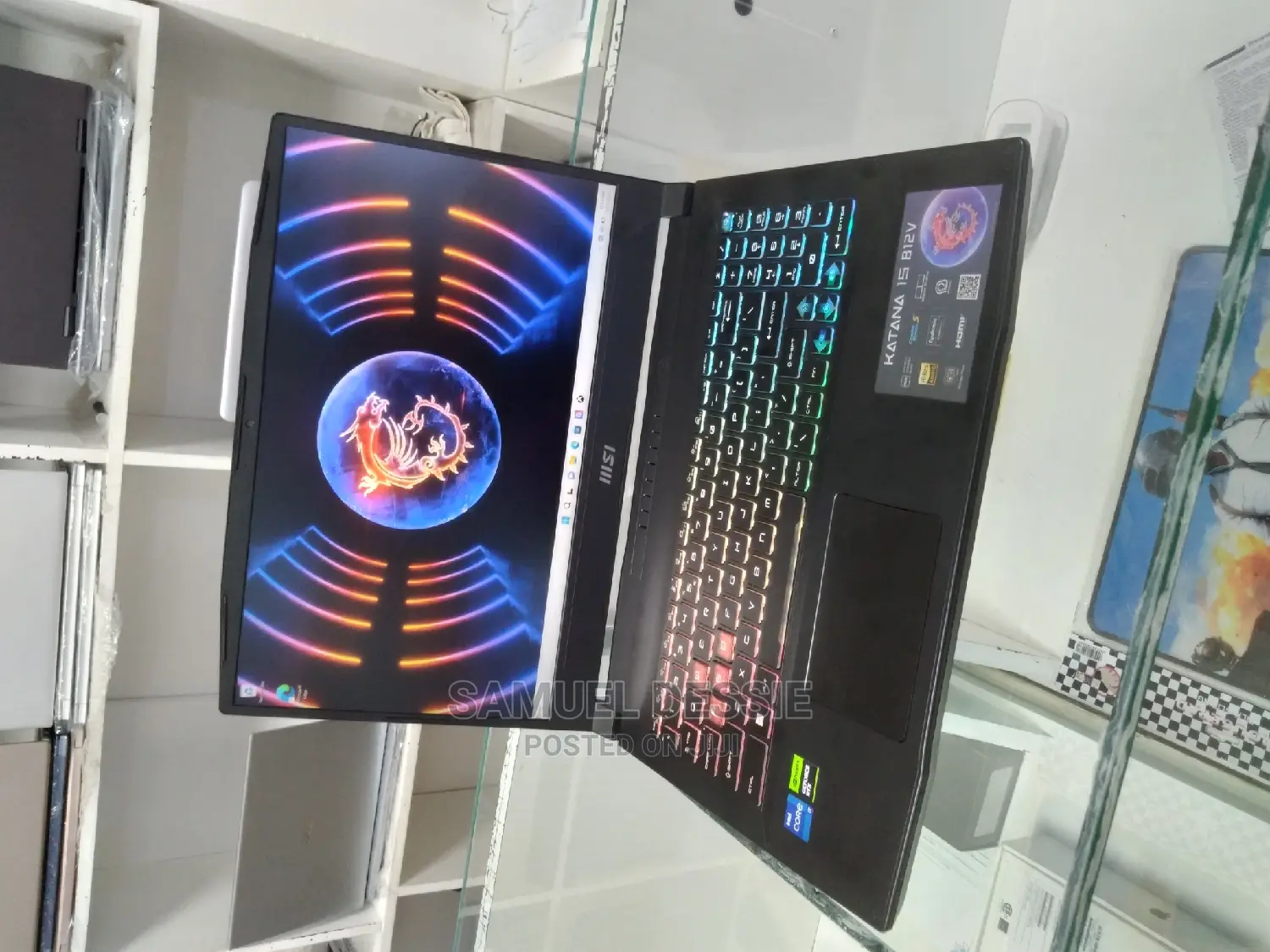 New Laptop MSI Katana GF76 16GB Intel Core I7 SSD 512GB