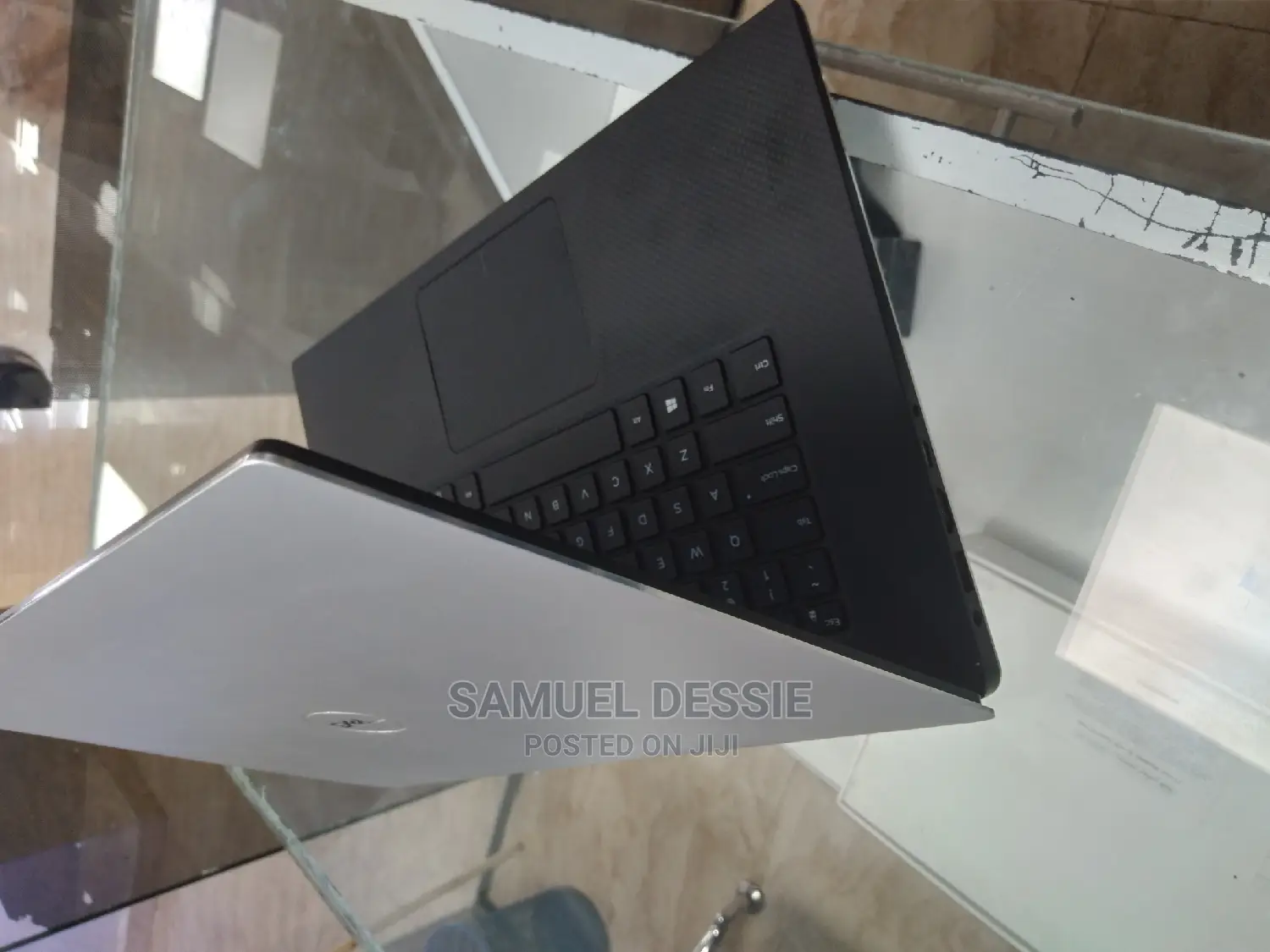 New Laptop Dell XPS 15 16GB Intel Core I7 SSD 512GB