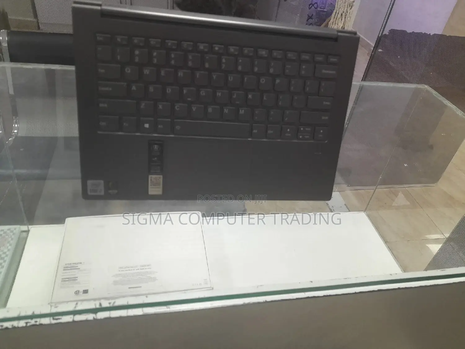 New Laptop Lenovo IdeaPad Yoga 11 16GB Intel Core I7 SSD 512GB