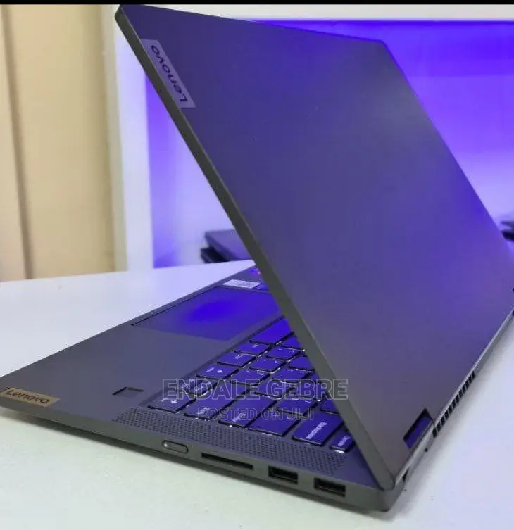 New Laptop Lenovo Flex 5 16GB AMD Ryzen 7 SSD 512GB