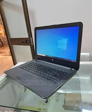 Photo - Laptop HP 240 G4 4GB Intel Celeron HDD 500GB