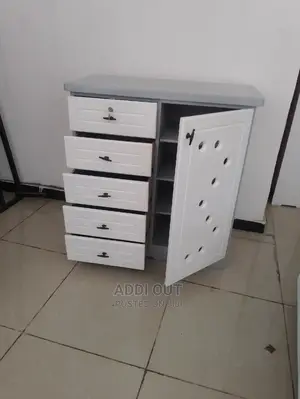 Drawers and Shoe Rack
