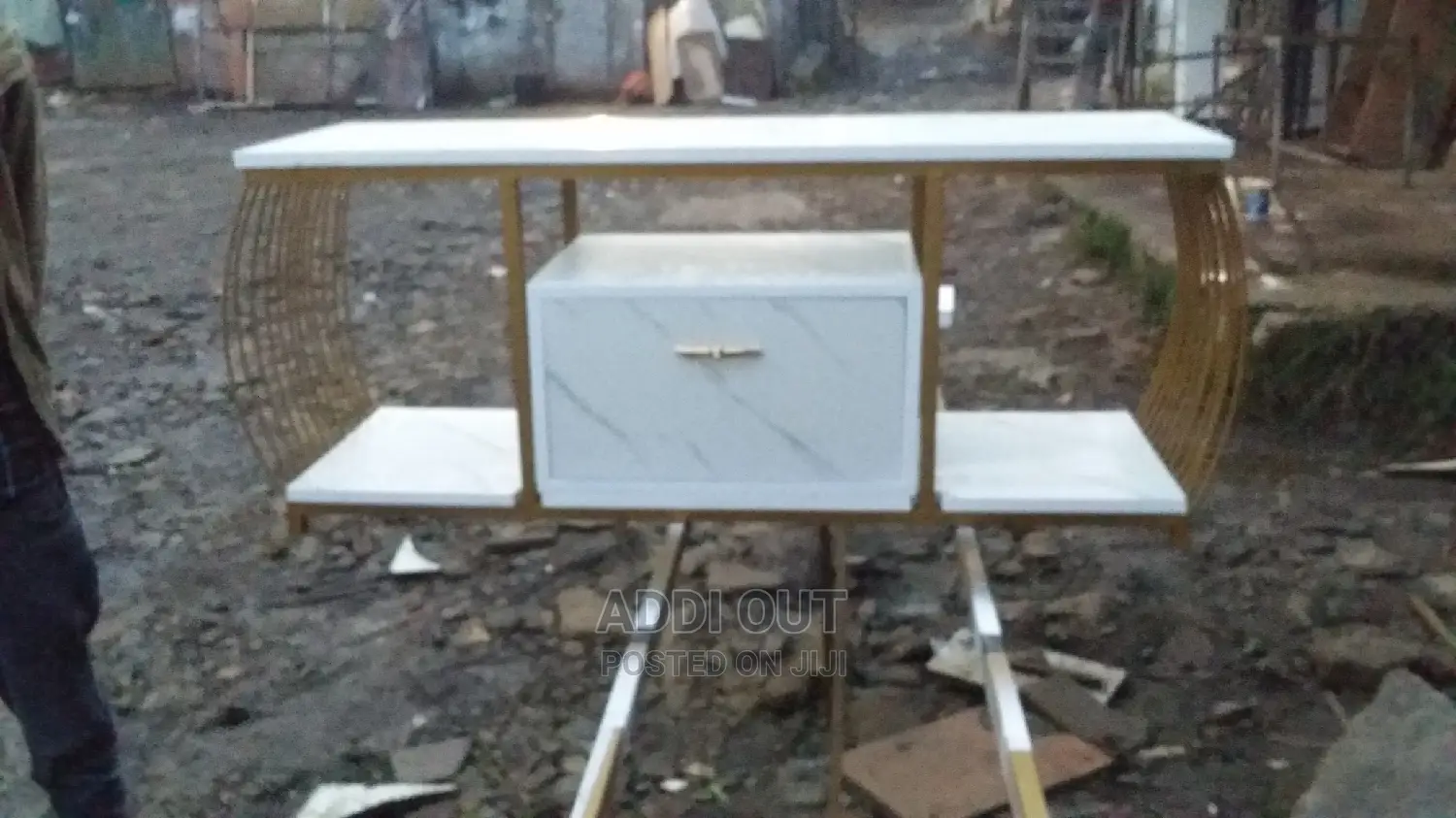 ቲቪ ማስቀመጫ/Tv Stand