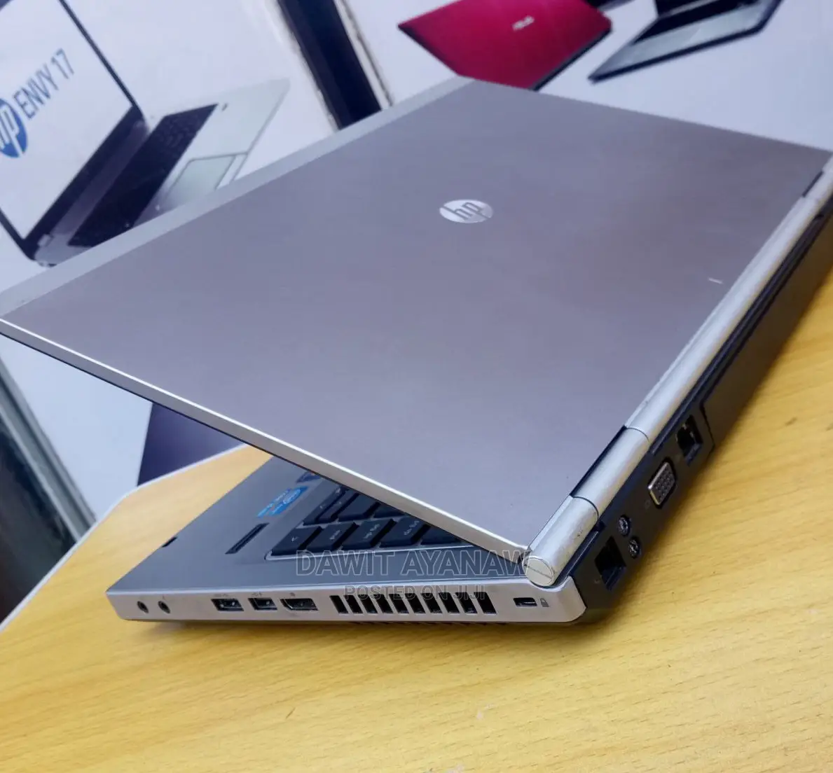 New Laptop HP EliteBook 8460P 4GB Intel Core I5 HDD 500GB