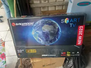 Photo - Salvador 32 Smart Tv