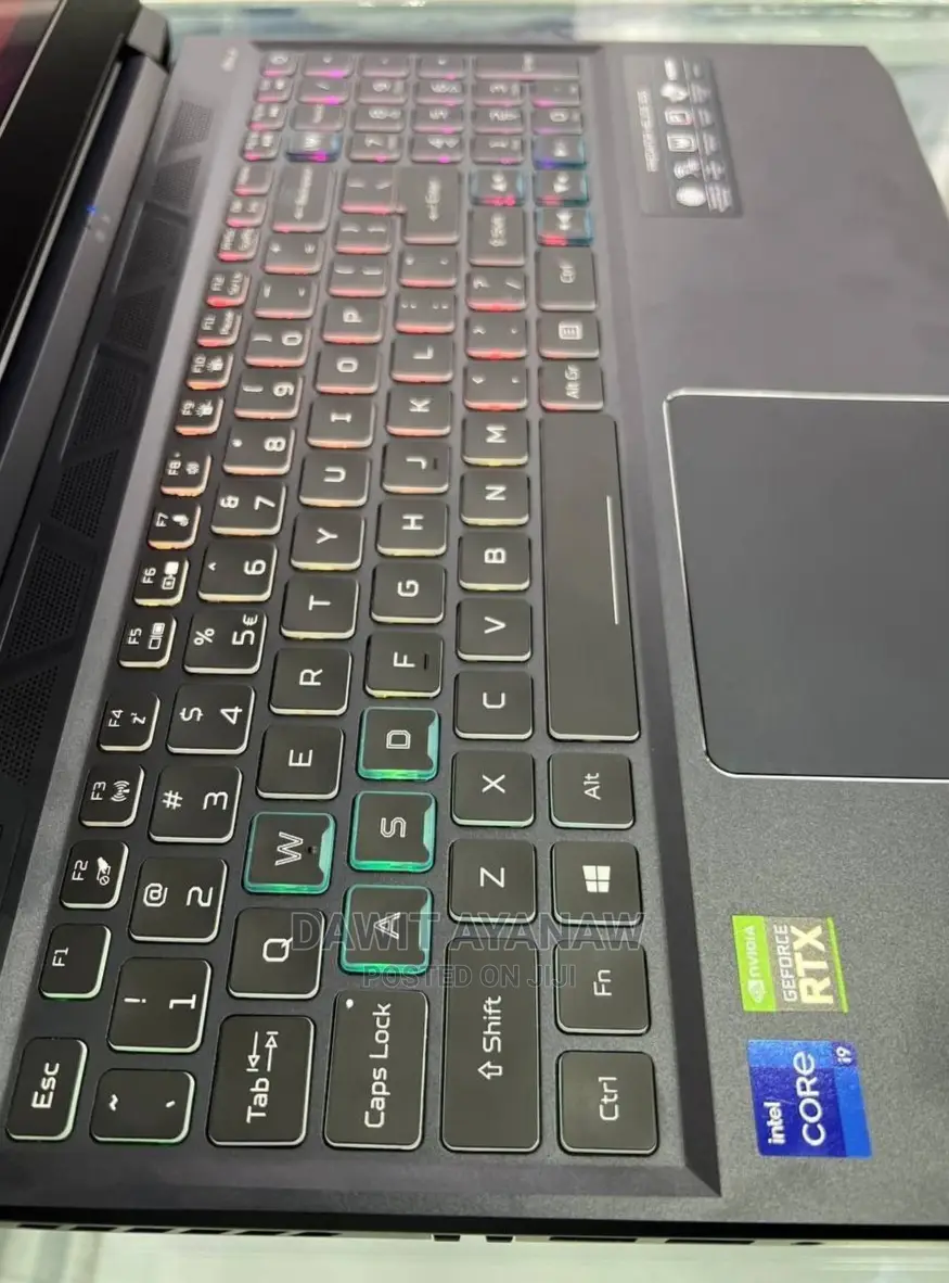 New Laptop Acer Predator Helios 300 16GB Intel Core I9 SSD 512GB