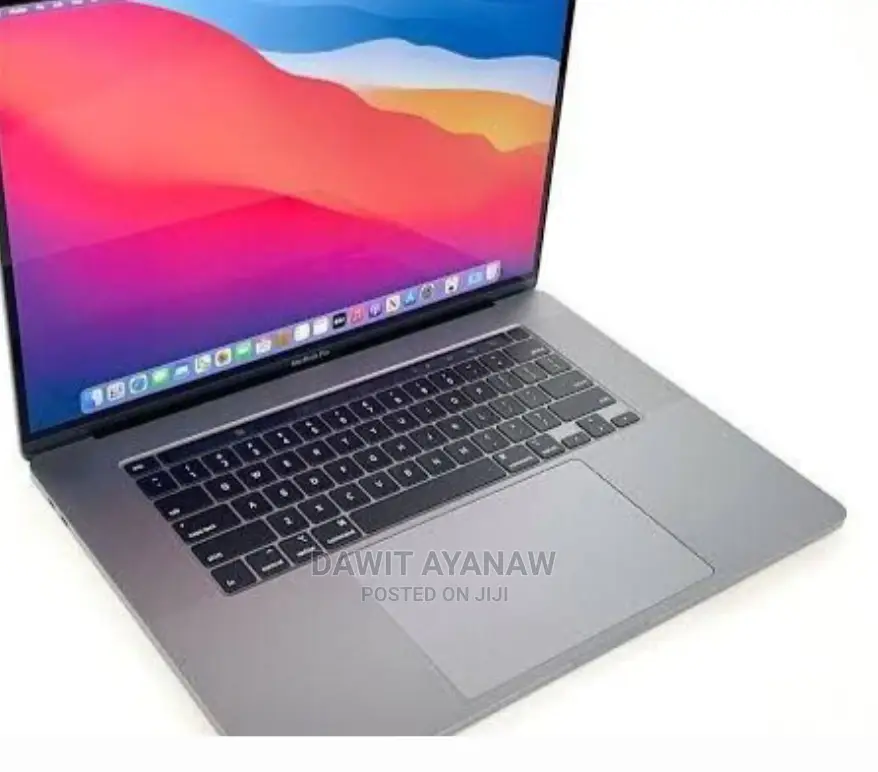 New Laptop Apple MacBook Pro 2019 16GB Intel Core I7 SSD 512GB