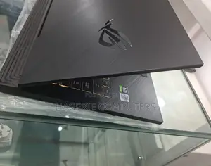 New Laptop Asus ROG G703 16GB Intel Core I7 SSD 512GB