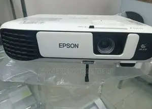 Photo - EPSON Brand New Projector