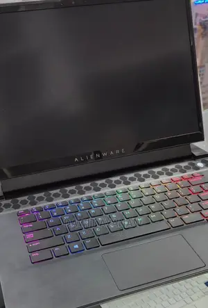 New Laptop Alienware M17x R2 32GB Intel Core I9 SSD 1T