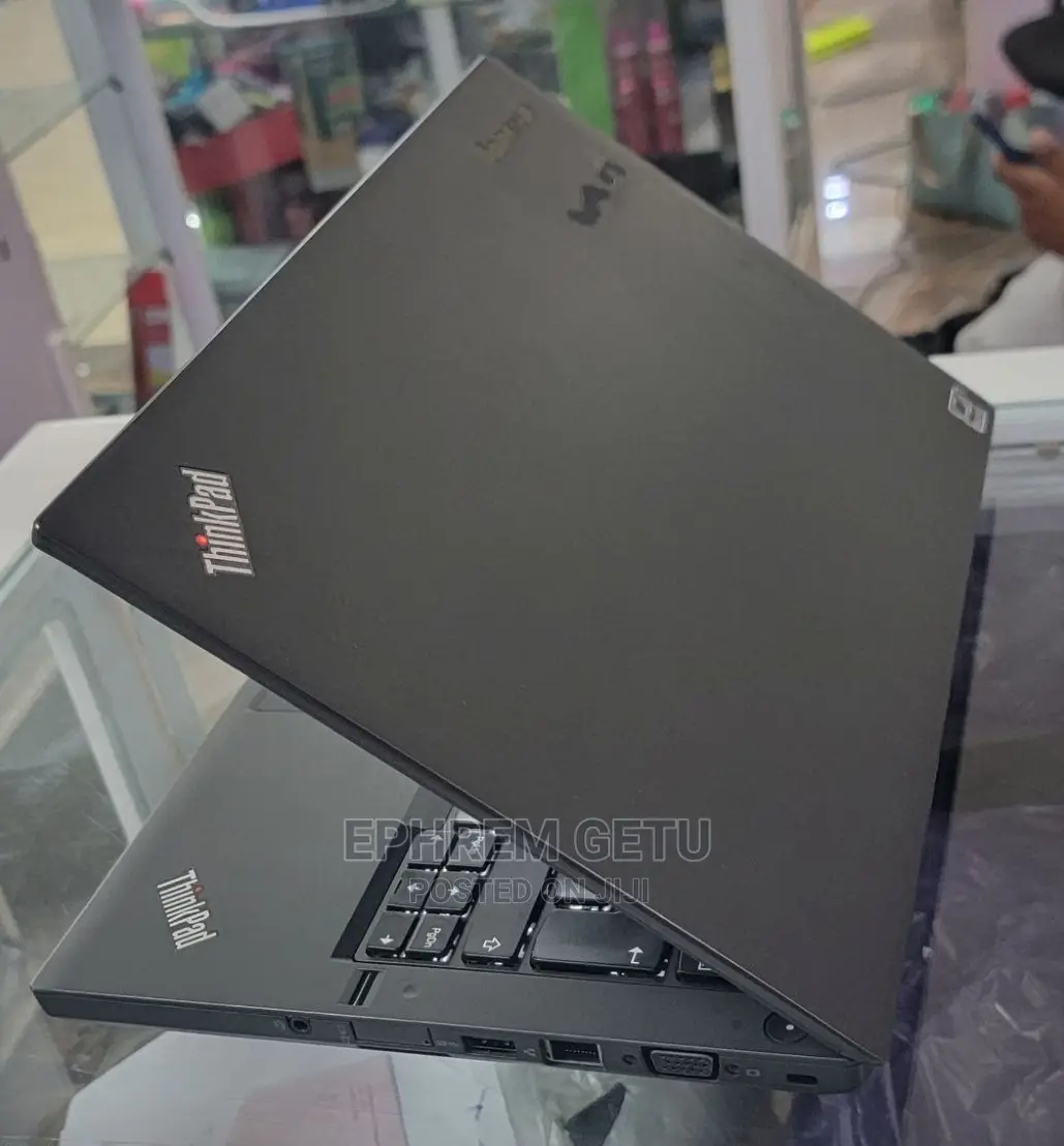 New Laptop Lenovo ThinkPad Yoga 12GB Intel Core I7 SSD 512GB