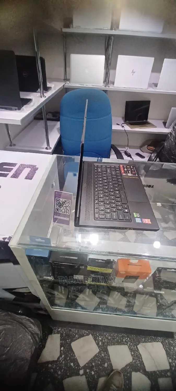 New Laptop MSI MSI Sword 15 16GB Intel Core I7 SSD 512GB