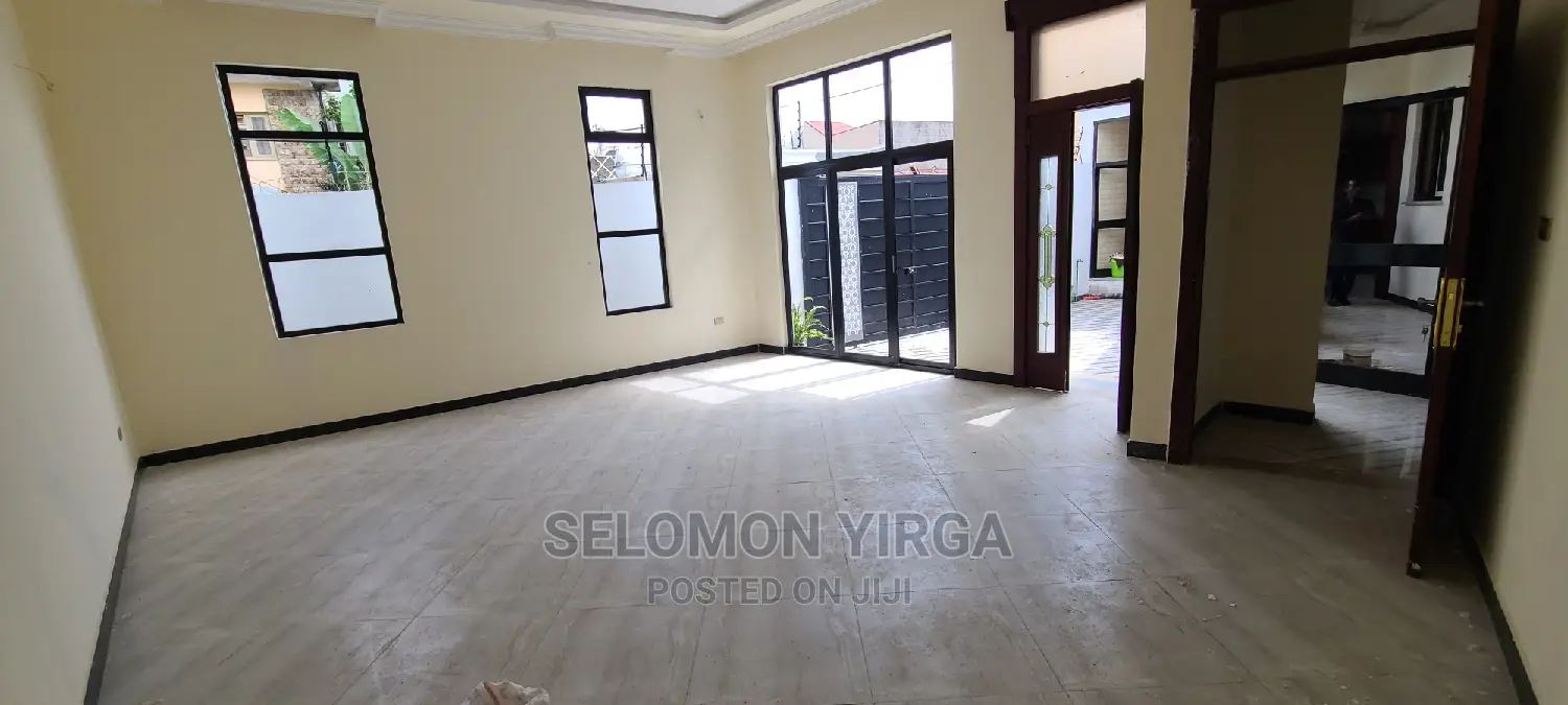 3bdrm Villa in Adids Abba, Bole for sale