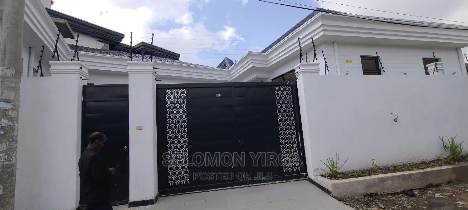 3bdrm Villa in Adids Abba, Bole for sale