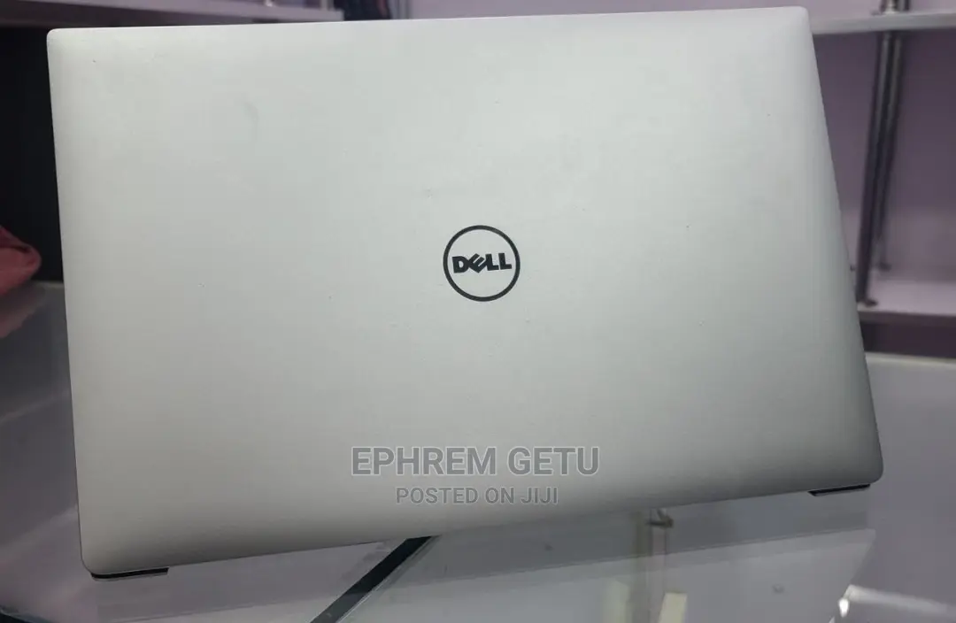 New Laptop Dell Inspiron 15 16GB Intel Core I7 SSD 512GB