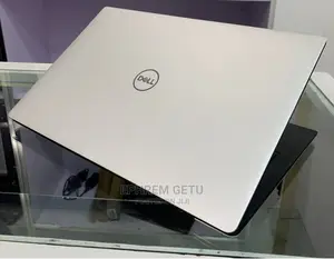 New Laptop Dell Inspiron 15 16GB Intel Core I7 SSD 512GB