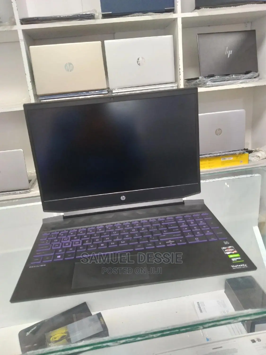 New Laptop HP Pavilion 15 8GB AMD Ryzen 5 SSD 512GB