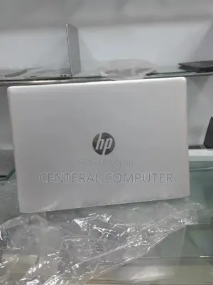 New Laptop HP 430 G5 8GB Intel Core I5 SSD 256GB