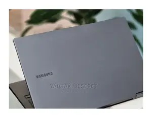 New Laptop Samsung 16GB Intel Core I7 SSD 512GB