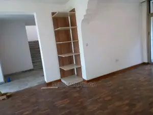 4bdrm House in አድስ አበባ, Bole for sale