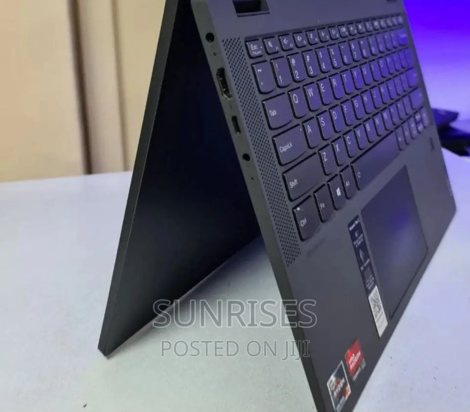 New Laptop Lenovo Flex 5 16GB AMD Ryzen 7 SSD 512GB