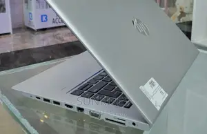New Laptop HP ProBook 430 G5 8GB AMD Ryzen 5 SSD 256GB