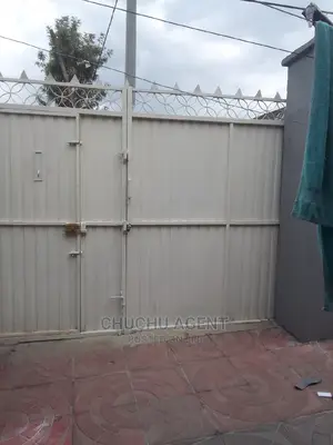 3bdrm House in Bole for sale