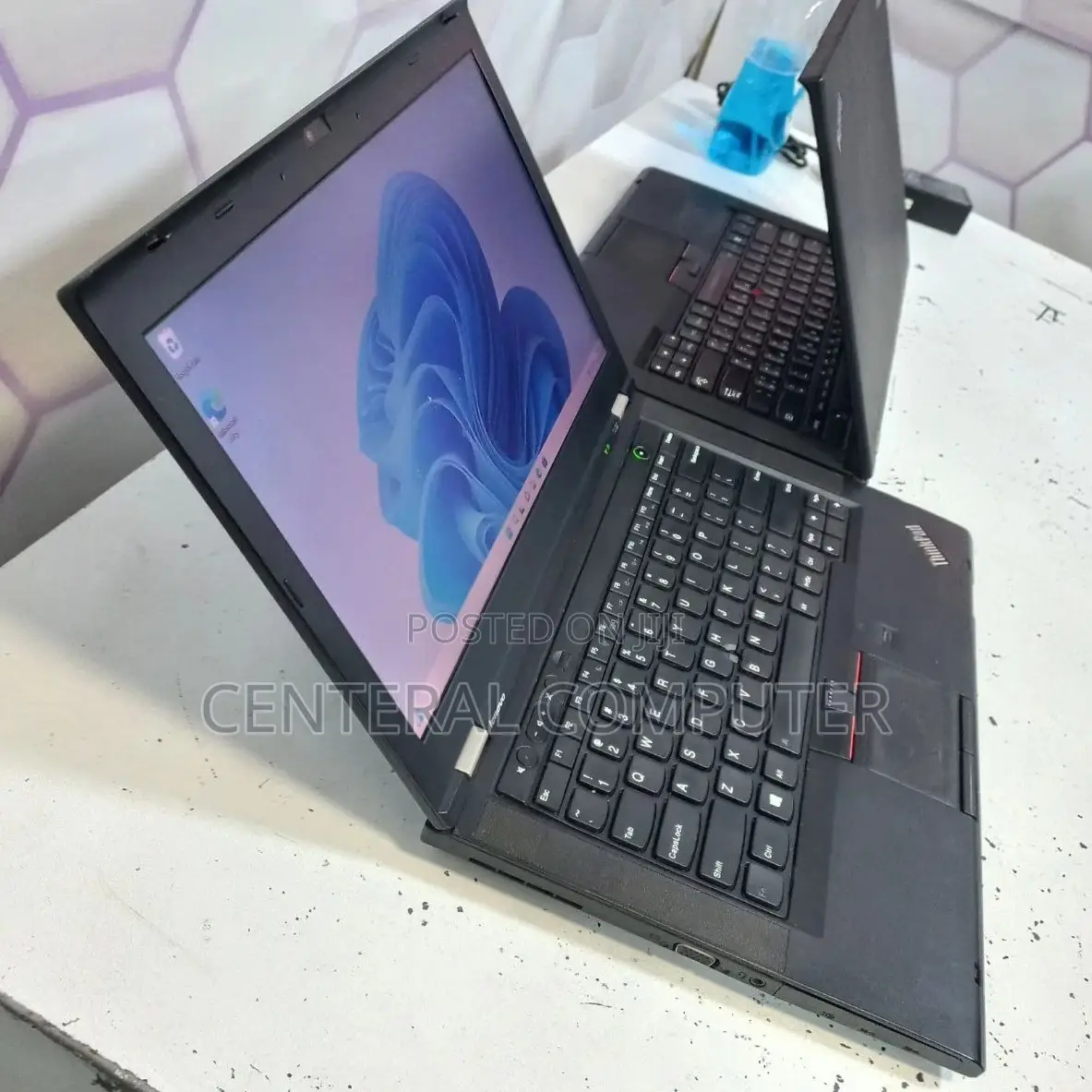 New Laptop Lenovo ThinkPad T430u 4GB Intel Core I5 HDD 500GB