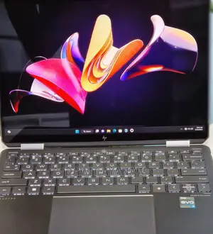 Photo - New Laptop HP Spectre 13 16GB Intel Core I7 SSD 512GB