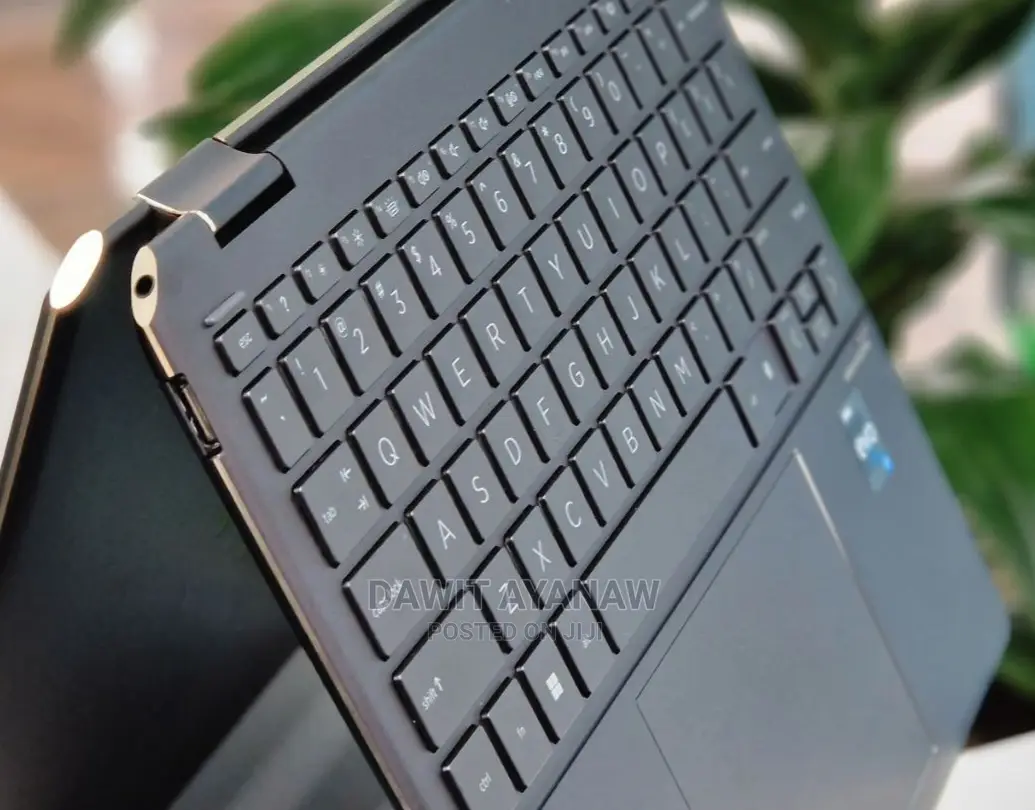 New Laptop HP Spectre 13 16GB Intel Core I7 SSD 512GB