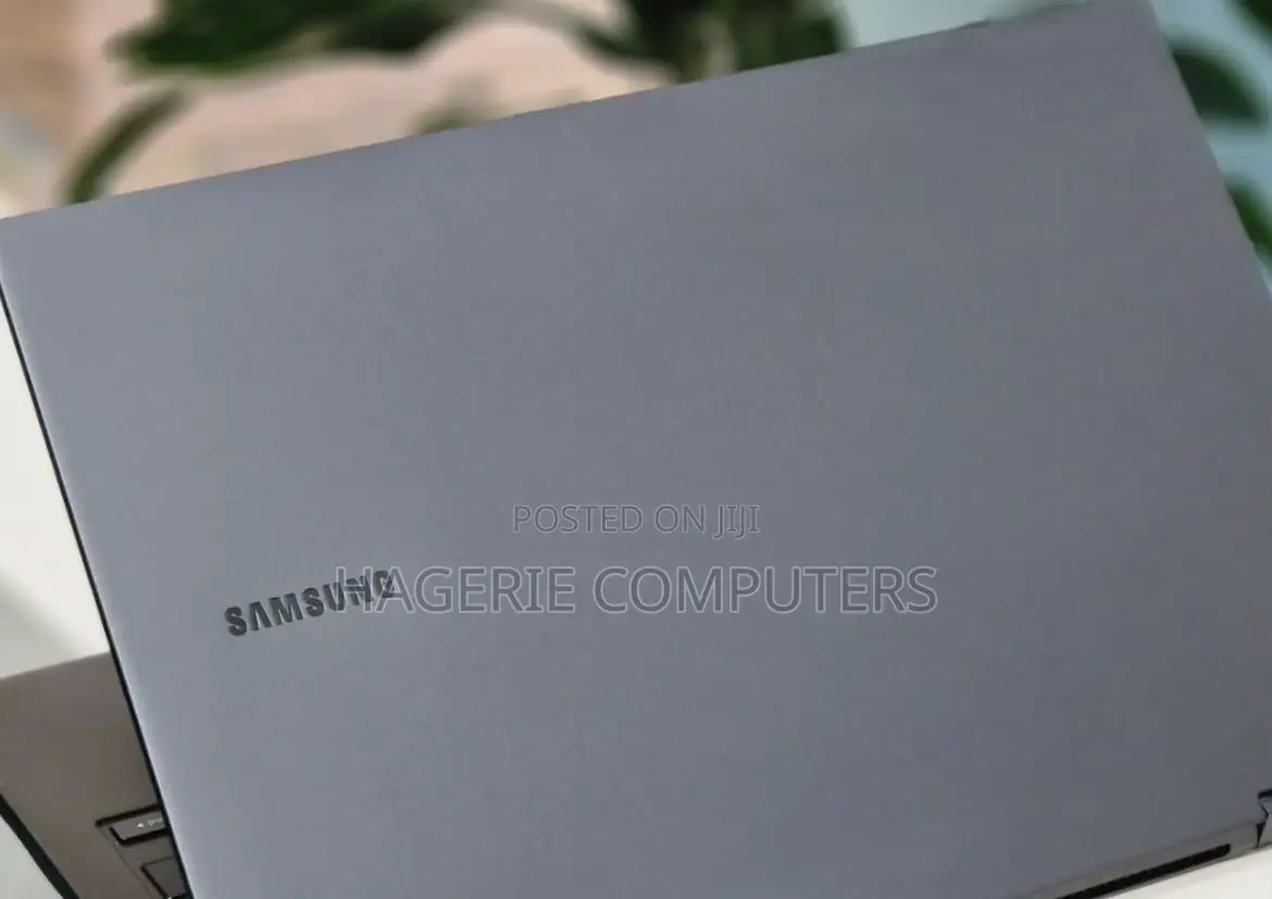 New Laptop Samsung Galaxy Book 2 16GB Intel Core I7 SSD 512GB