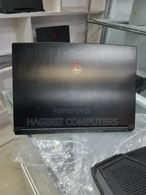 New Laptop MSI 16GB Intel Core I7 SSD 512GB