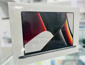 New Laptop Apple MacBook Pro M1 16GB Apple M1 Pro SSD 512GB