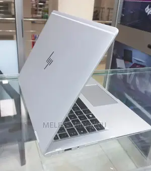 New Laptop HP EliteBook X GB Intel Core I7 SSD 512GB