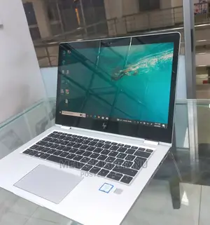 New Laptop HP EliteBook X GB Intel Core I7 SSD 512GB